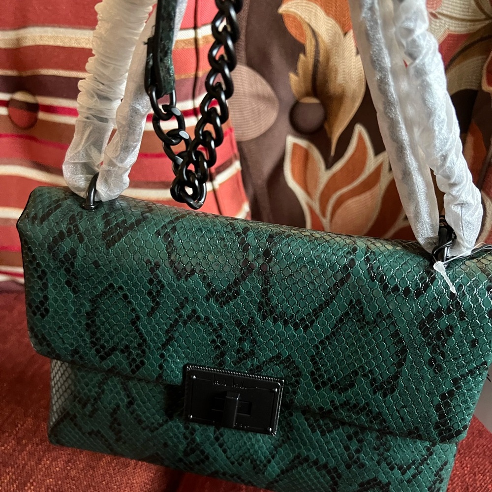 Nicole miller purse